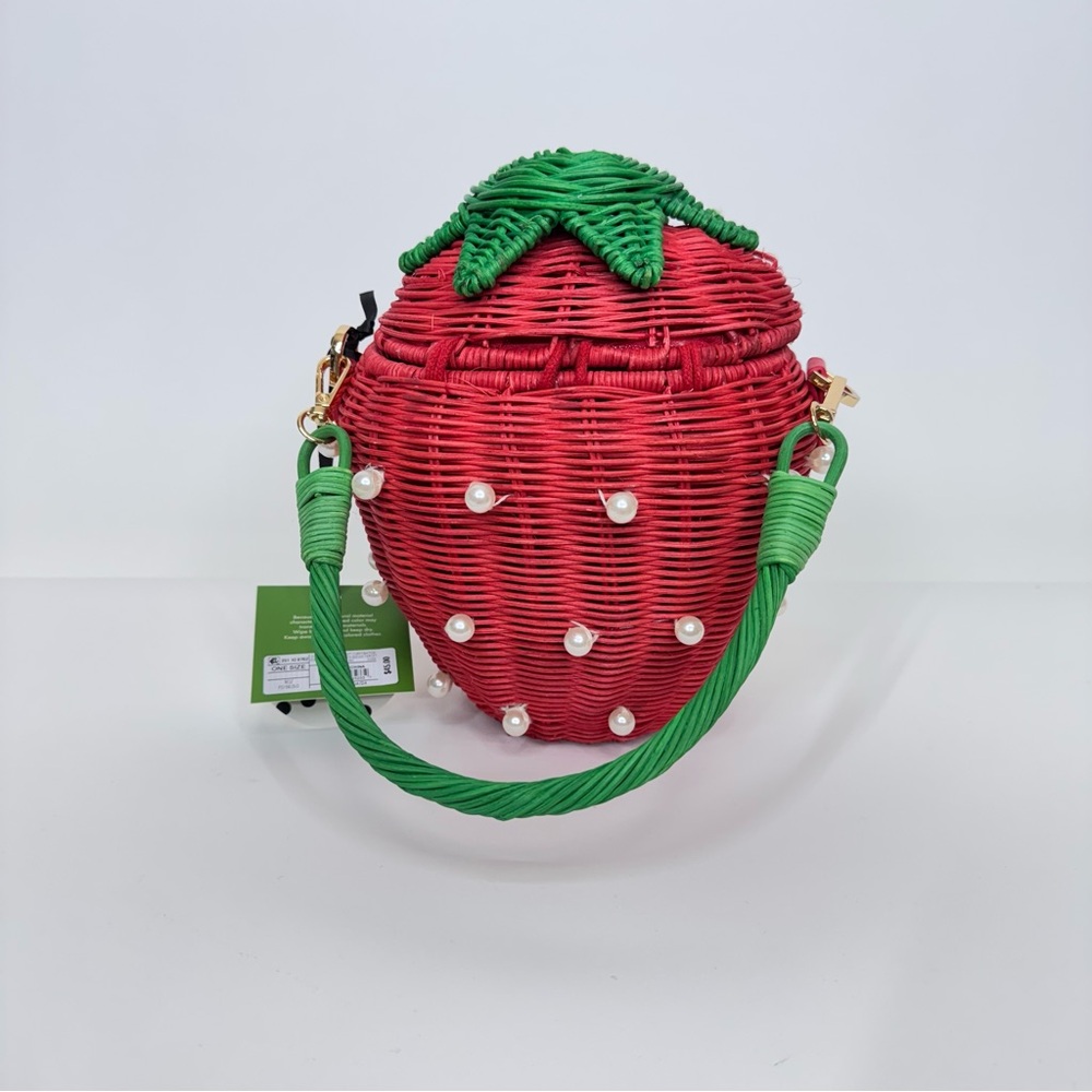 Kate Spade x Target Pearl Embellished Strawberry Wicker Bucket Bag Nwt Handbag - Picture 3 of 15
